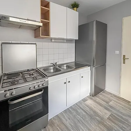 Spacieux & Lumineux Avec Balcon Apartment *
